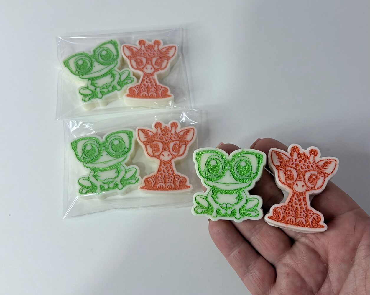 Frog & Giraffe